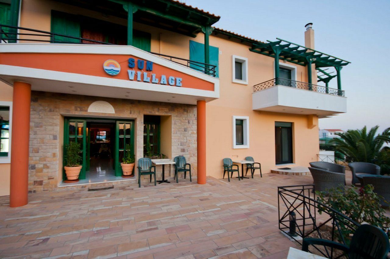 Sun Village Hotel Apartments Megás Limniónas Exterior foto